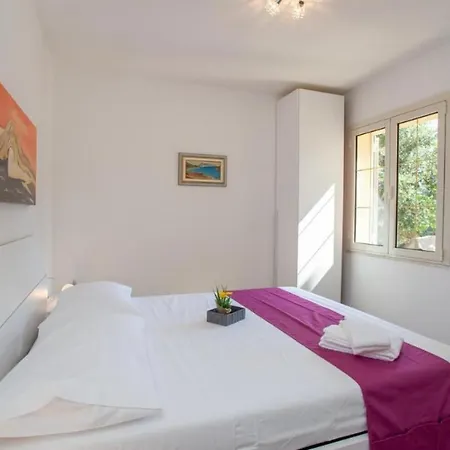 Bed & Breakfast Terre Di Gallura 3*