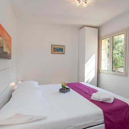 Terre Di Gallura Bed & Breakfast